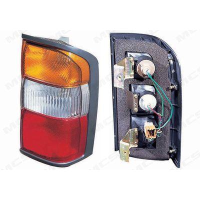 FANALE POSTERIORE DX NISSAN PATROL GR V WAGON 1997>2002